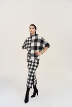 Load image into Gallery viewer, Joseph Ribkoff Sweater
