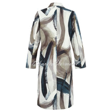 Load image into Gallery viewer, Dolcezza Abstract Coat
